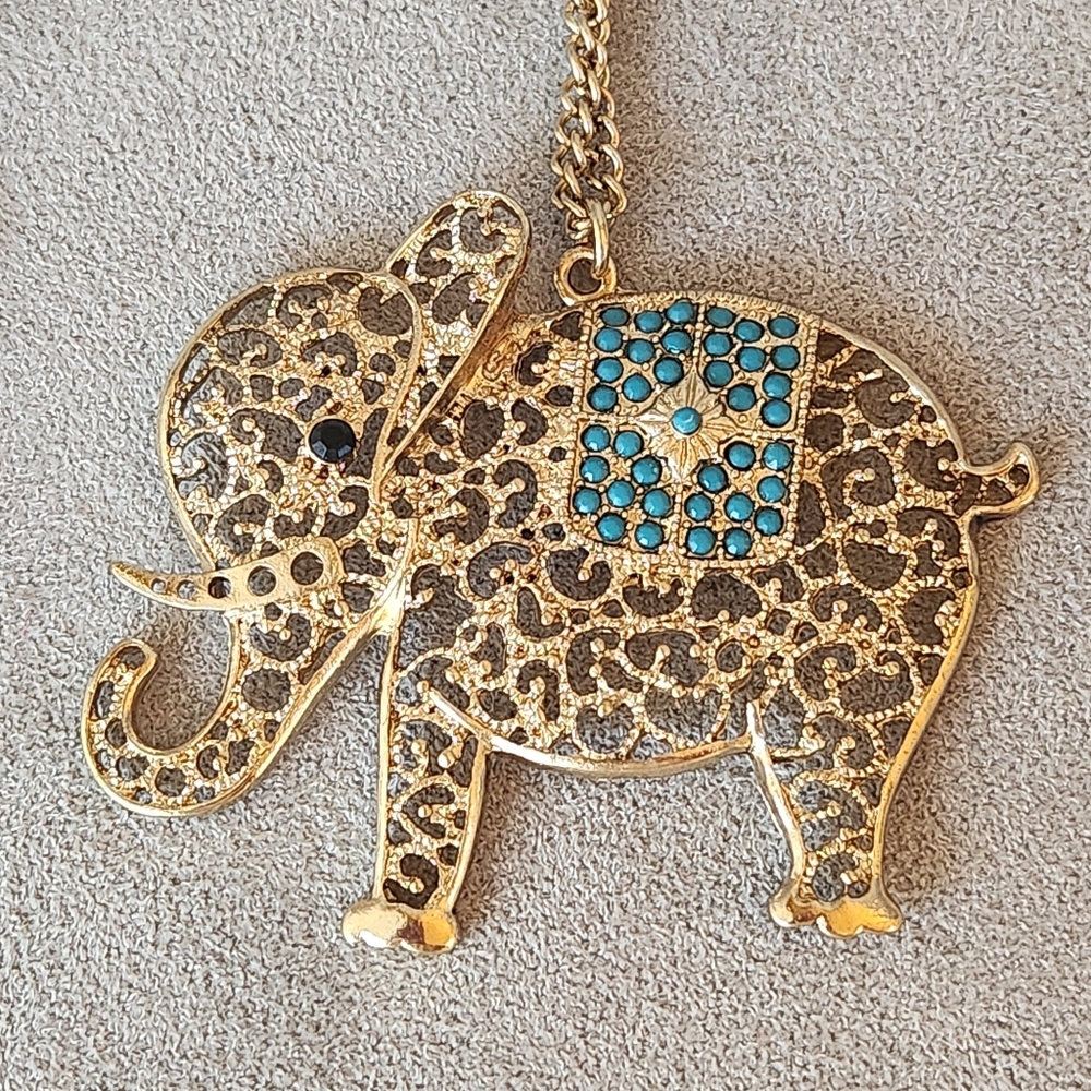 Elephant chunky pendant necklace golden tone turquoise embellished boho festival